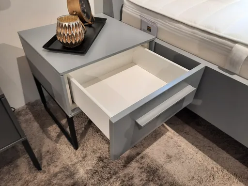 Nachtschrank ALIGA